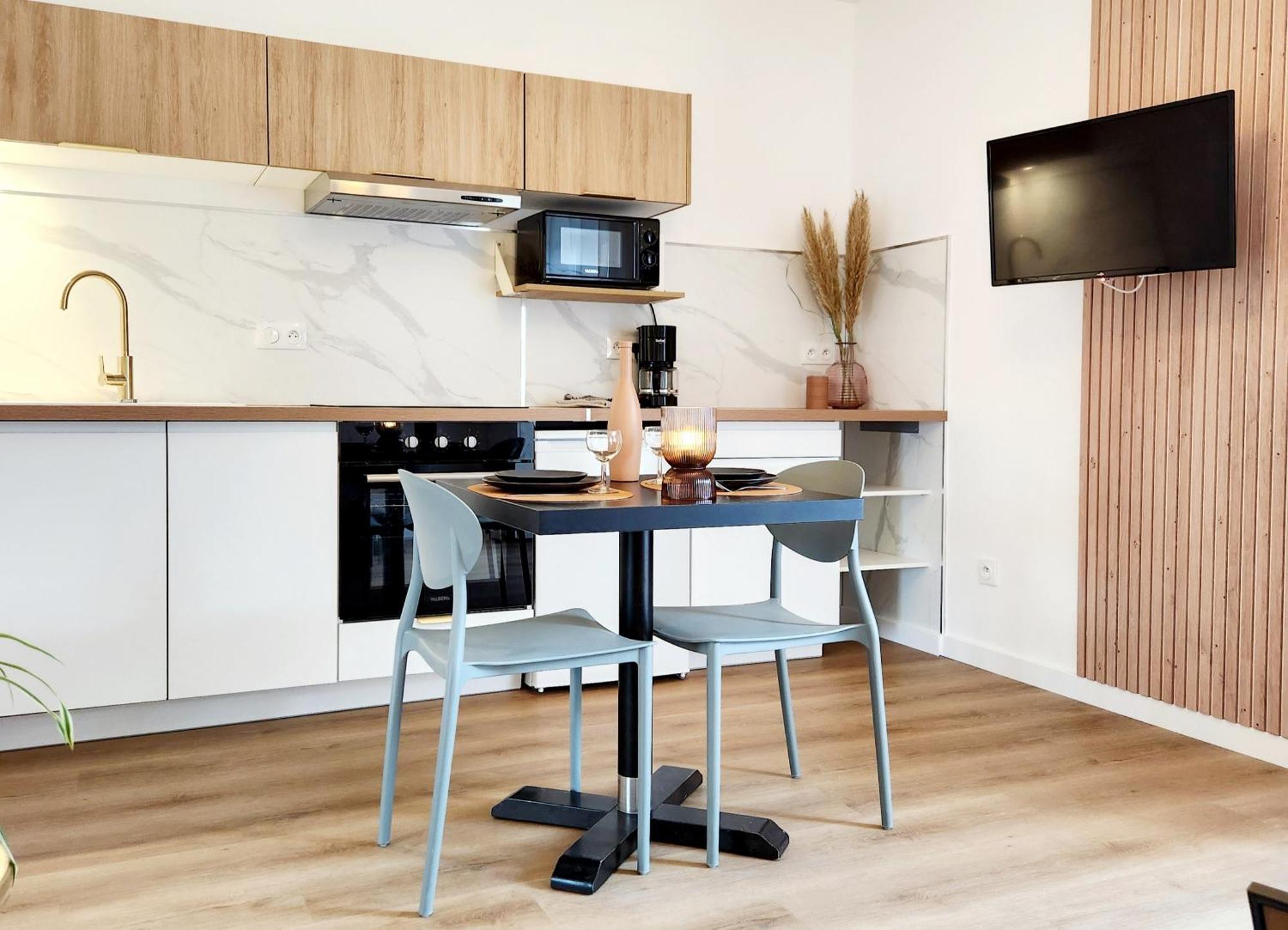 Appartement Le 56, Calme, Entre Et - Sejouraixlesbains *