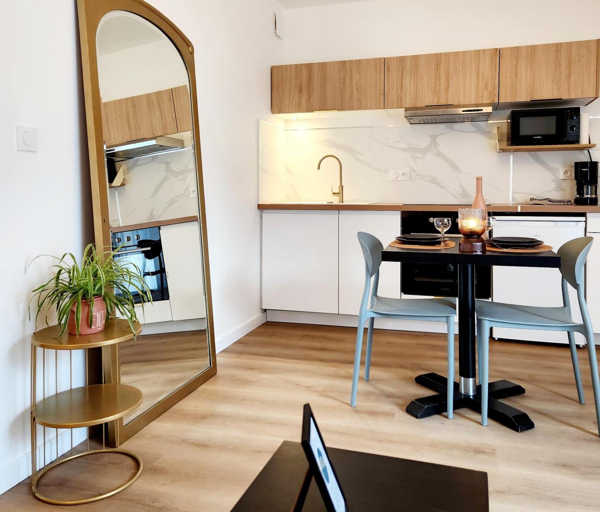 Le 56, Calme, Entre Et - Sejouraixlesbains Appartement