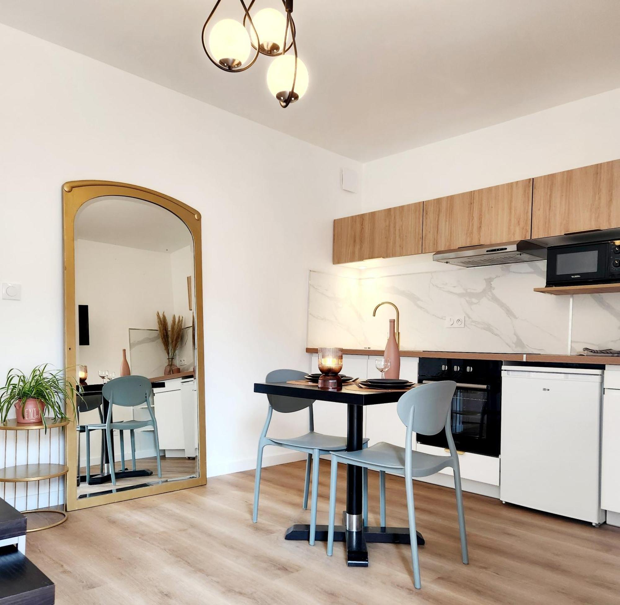 Le 56, Calme, Entre Et - Sejouraixlesbains Appartement